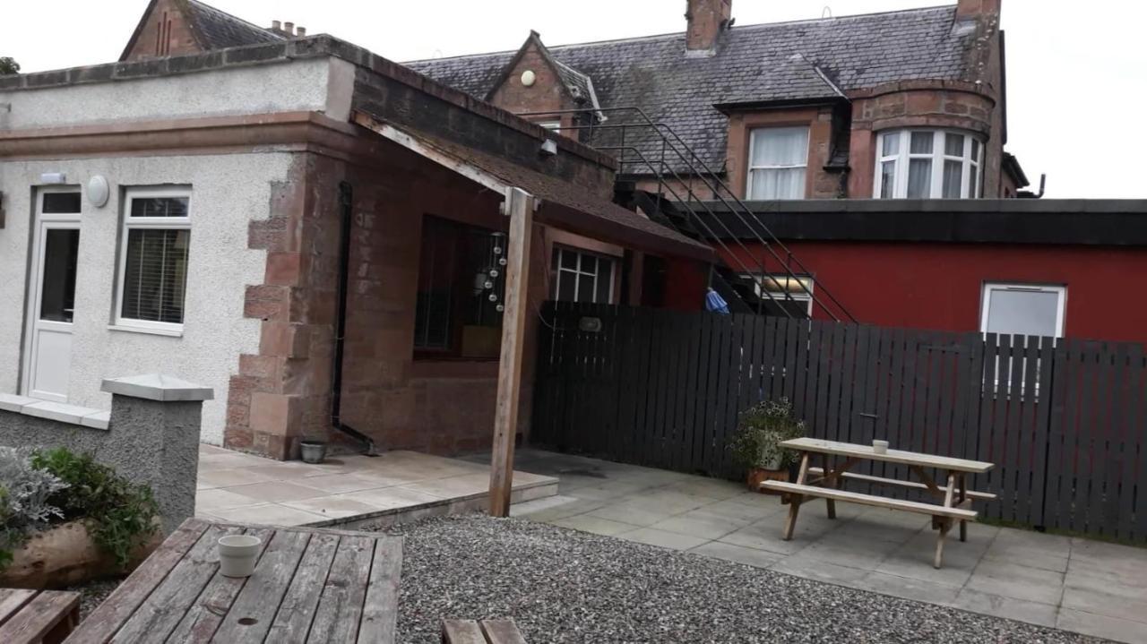 Ord Arms Hotel Muir of Ord Exterior foto